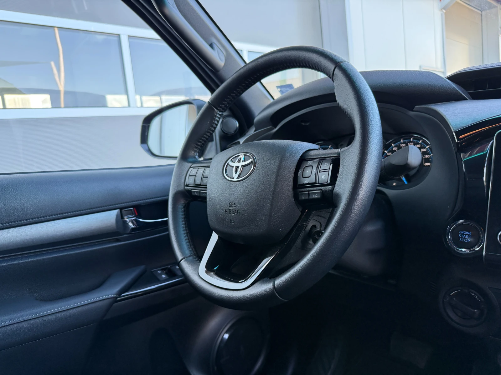 Toyota Hilux | Mobile.bg � ����������� 11