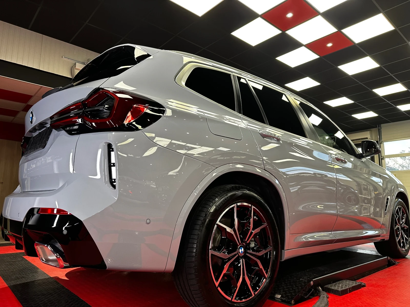 BMW X3 20d xDrive - изображение 4