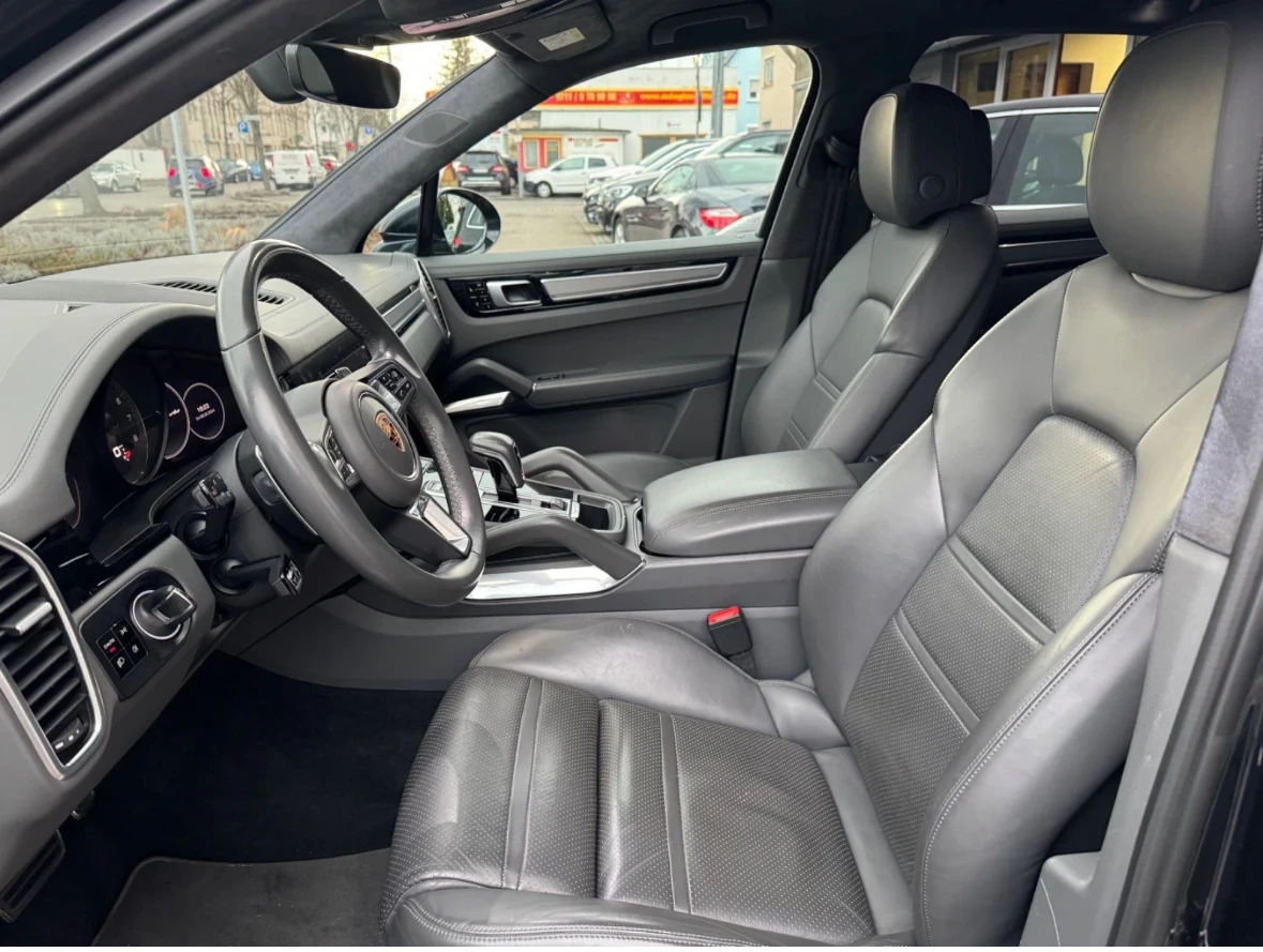 Porsche Cayenne Turbo 4.0V8  - изображение 5