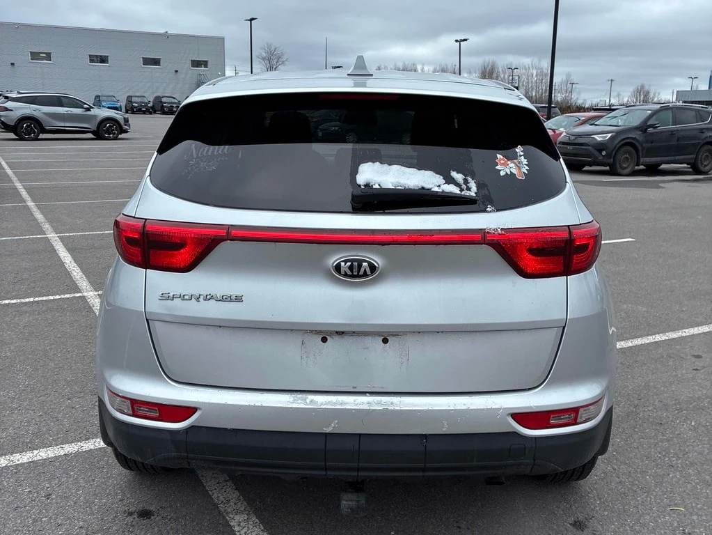Kia Sportage * LX * CARFAX * БЕЗ ПЪРВОНАЧАЛНА ВНОСКА - изображение 4