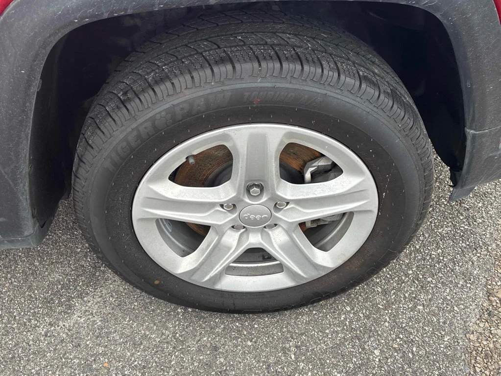 Jeep Compass * Sport * CARFAX * ���� �� �� | Mobile.bg � ����������� 8