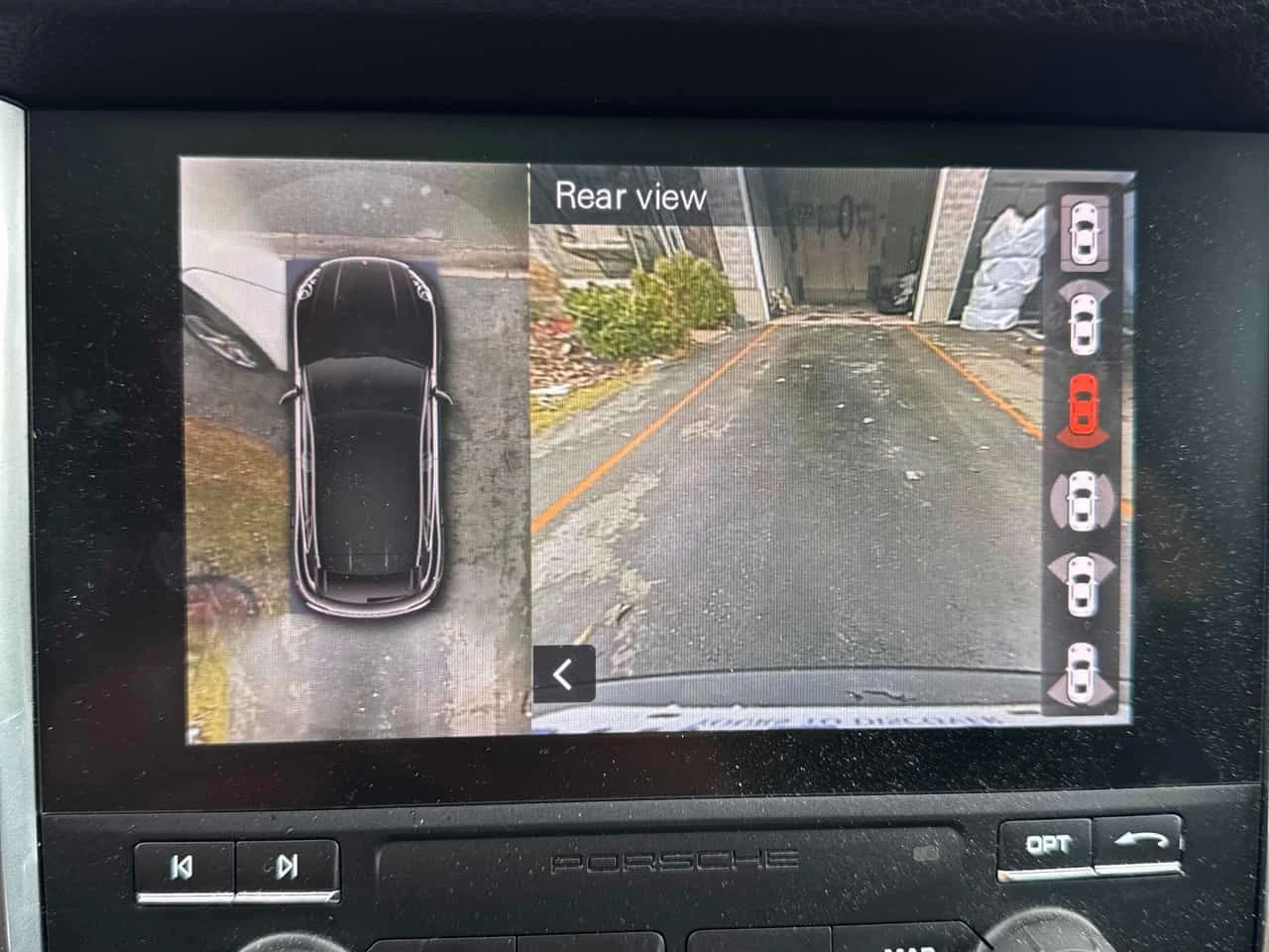 Porsche Macan  S/360/BOSE/ОБДУХВНАНЕ/МЪРТВА ТОЧКА , снимка 14 - Автомобили и джипове - 53995872