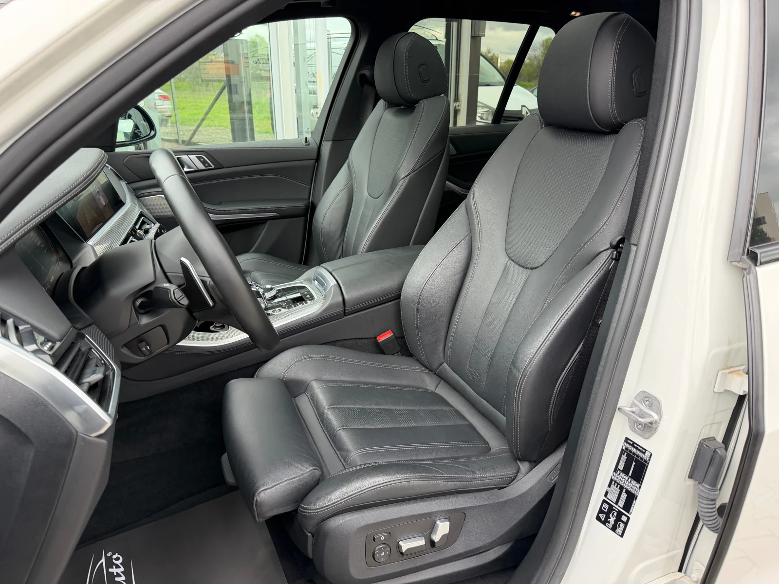 BMW X5 3.0D#M-PACK#MILD-HYBRID#PANORAMA#25000KM!!!!, снимка 11 - Автомобили и джипове - 54073399