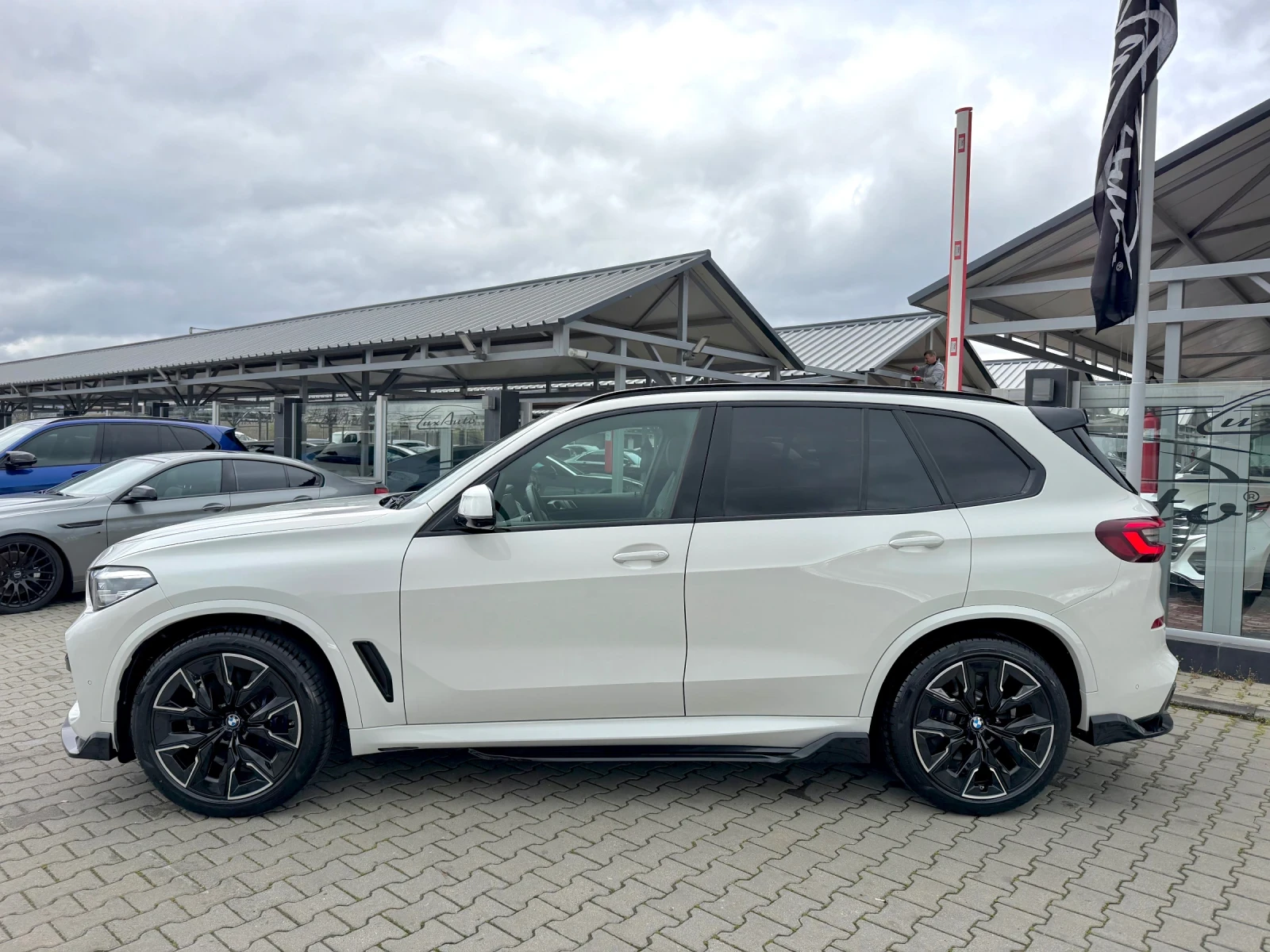 BMW X5 3.0D#M-PACK#MILD-HYBRID#PANORAMA#25000KM!!!!, снимка 7 - Автомобили и джипове - 54073399