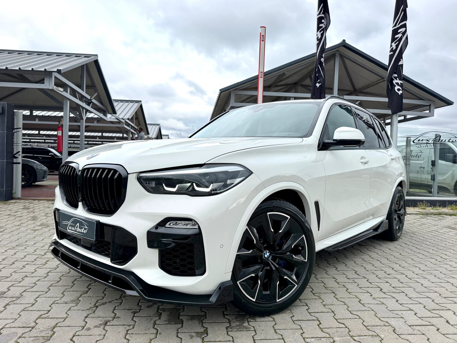 BMW X5 3.0D#M-PACK#MILD-HYBRID#PANORAMA#25000KM!!!!, снимка 2 - Автомобили и джипове - 54073399