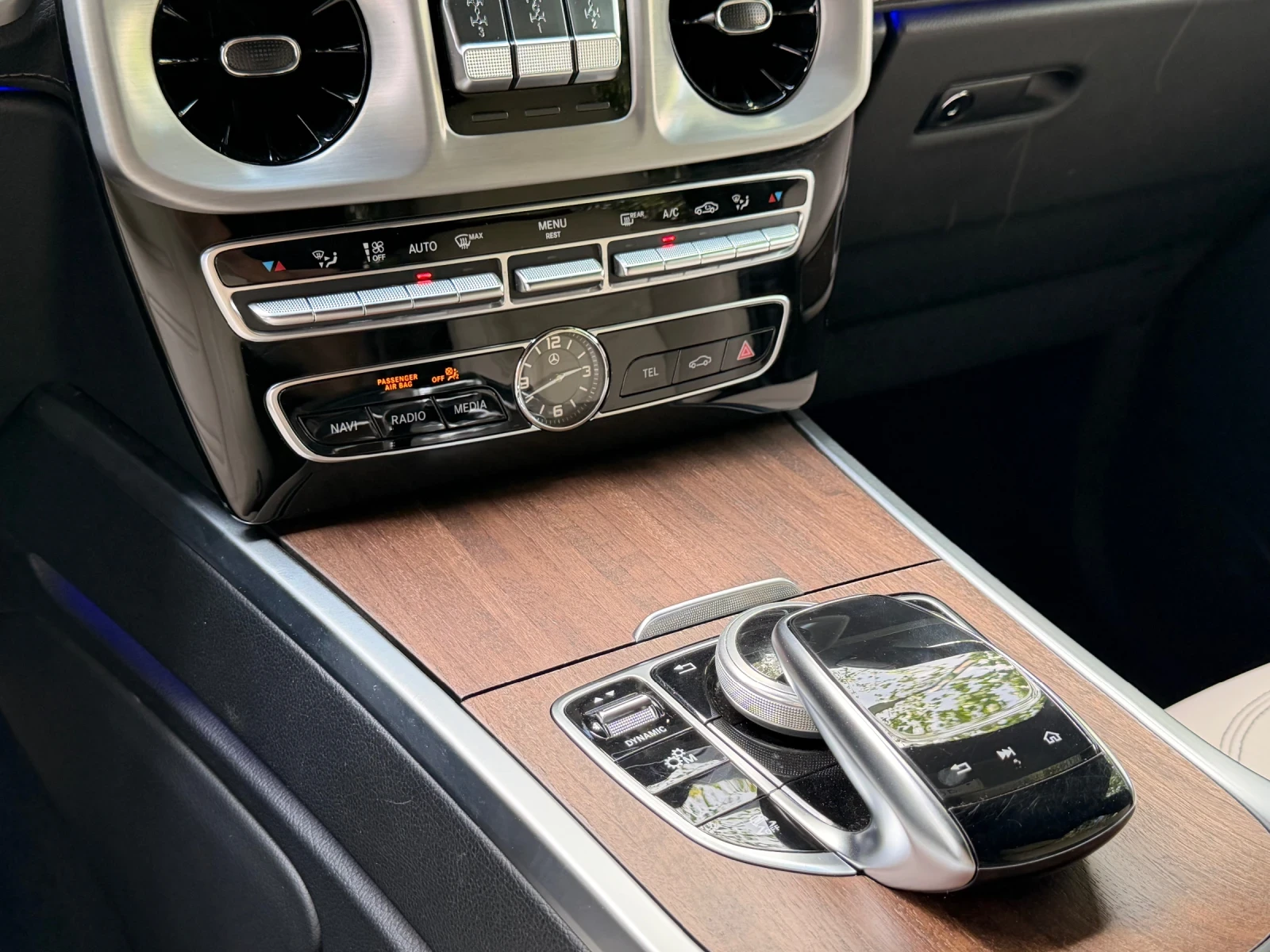 Mercedes-Benz G 350 BRABUS OPTIC, снимка 14 - Автомобили и джипове - 54628138