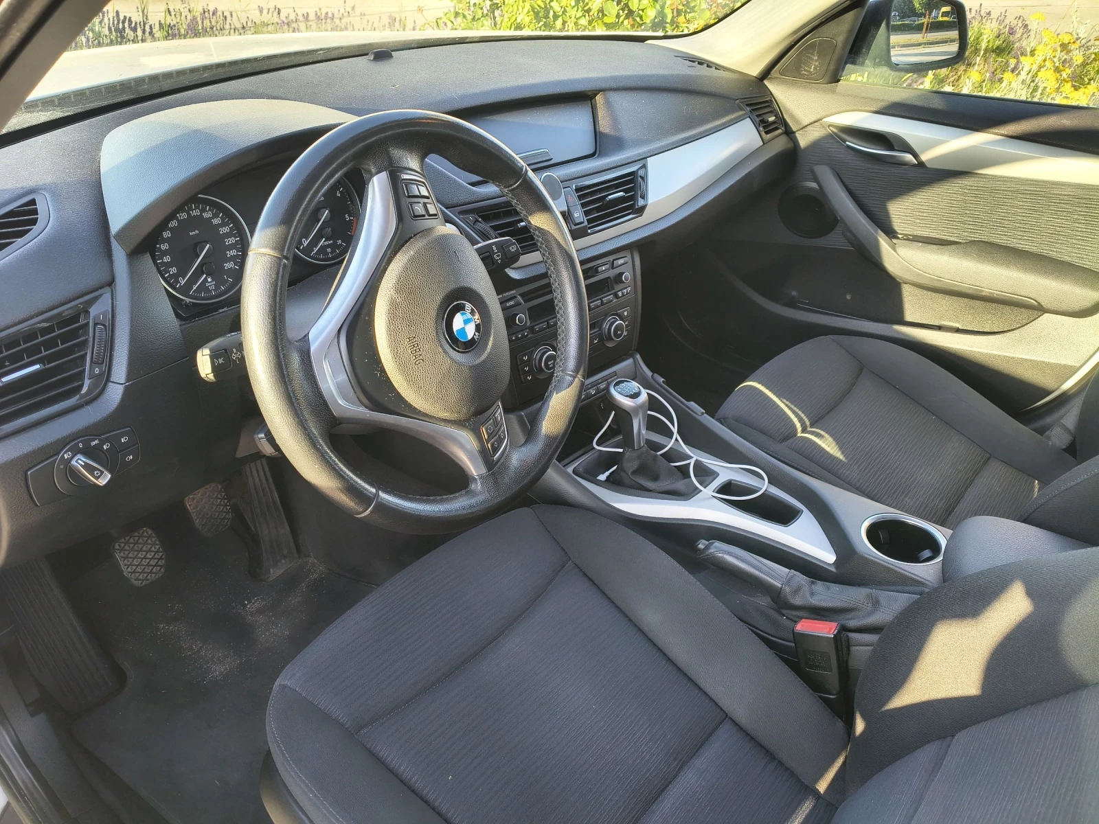 BMW X1 2.0 xDrive, снимка 7 - Автомобили и джипове - 54977381