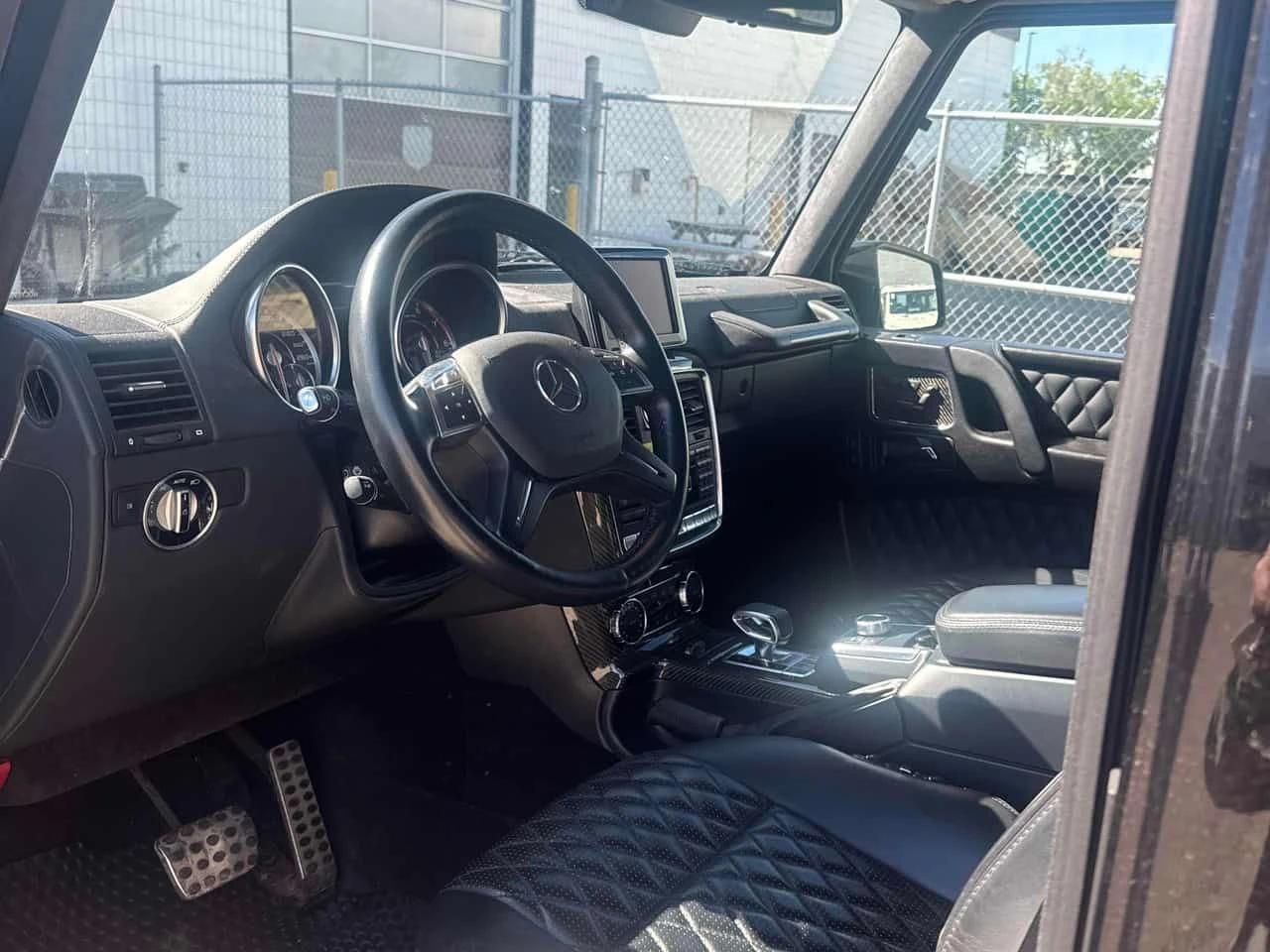 Mercedes-Benz G 63 AMG ОБДУХВАНЕ | ГУМИ+ ДЖАНТИ | CARFAX | АВТОКРЕДИТ, снимка 7 - Автомобили и джипове - 55141682
