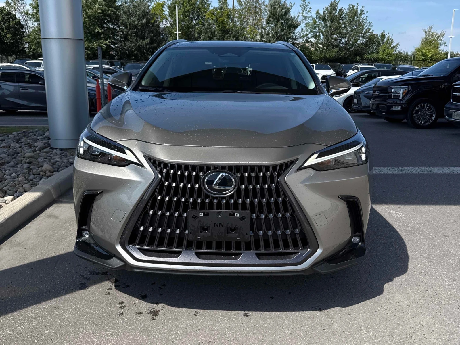 Lexus NX 350h * CARFAX * ОПЦИЯ ЗА ФИНАНСИРАНЕ, снимка 6 - Автомобили и джипове - 55879827