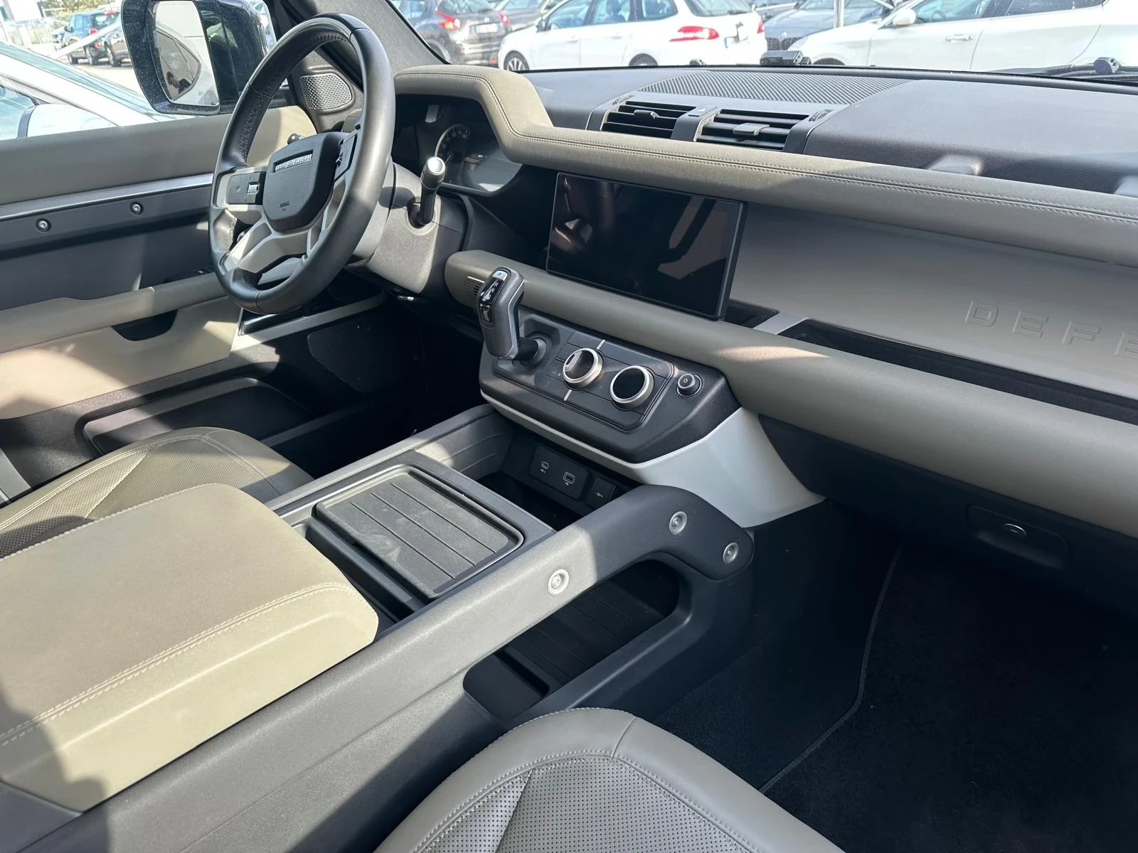 Land Rover Defender, снимка 5 - Автомобили и джипове - 56535869
