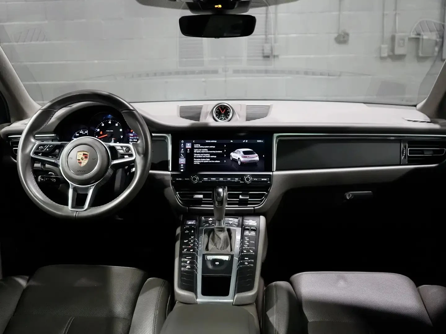 Porsche Macan PANORAMA | BOSE | 360  | ОБДУХВАНЕ | PDK | , снимка 13 - Автомобили и джипове - 56725761