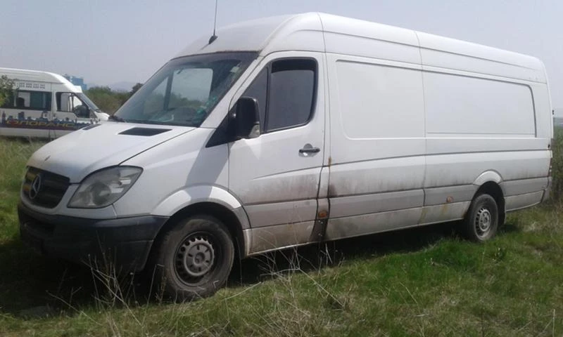 Mercedes-Benz Sprinter 2.2cdi/на части, снимка 1 - Бусове и автобуси - 25158862