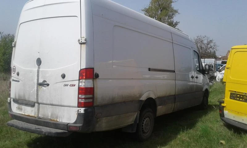 Mercedes-Benz Sprinter 2.2cdi/на части, снимка 3 - Бусове и автобуси - 25158862