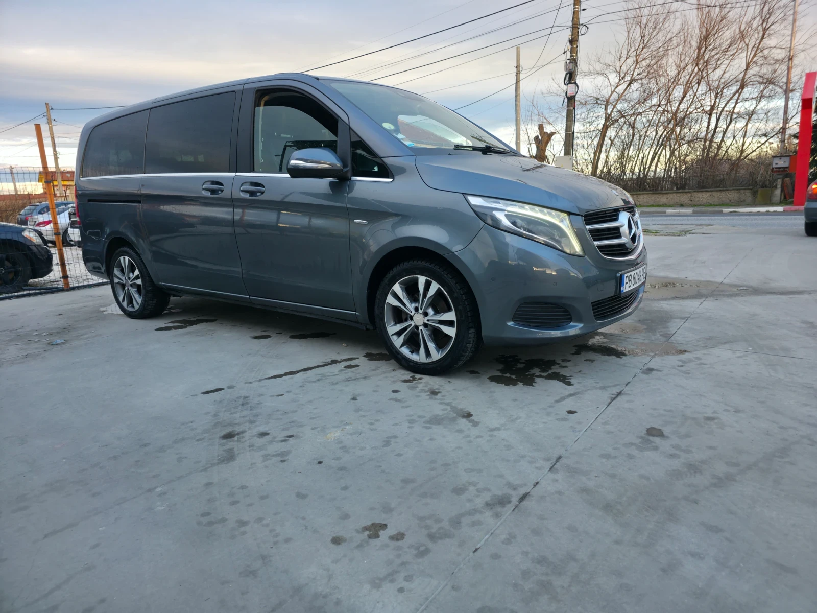 Mercedes-Benz V 220  - изображение 2