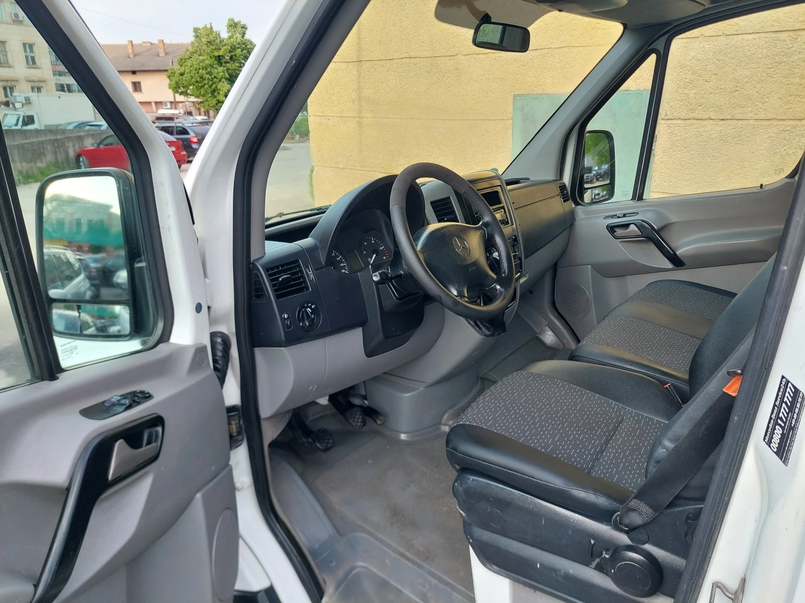 Mercedes-Benz Sprinter ТОП СЪСТОЯНИЕ, снимка 13 - Бусове и автобуси - 54416330