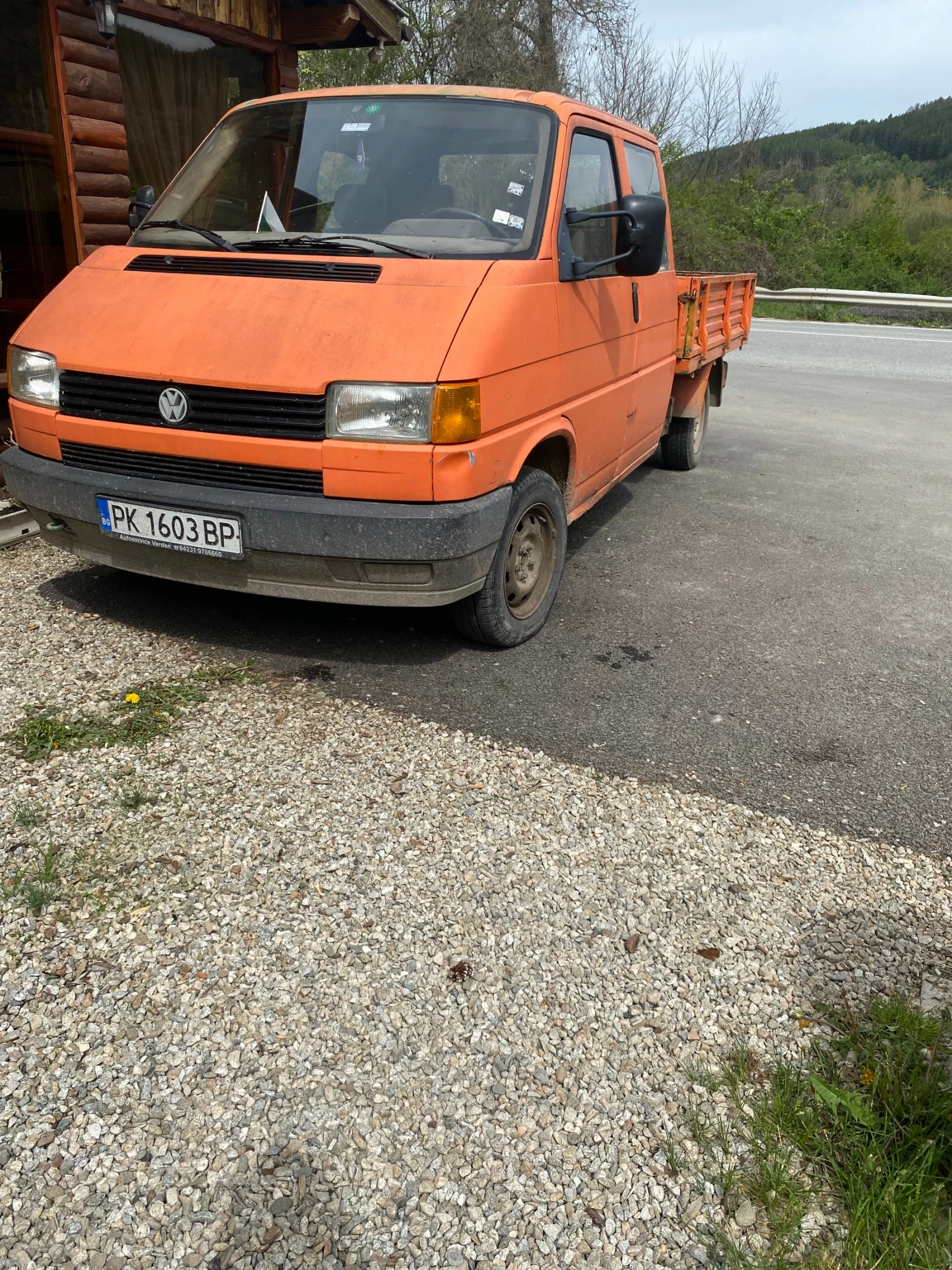 VW Transporter 2.4, снимка 2 - Бусове и автобуси - 54464753