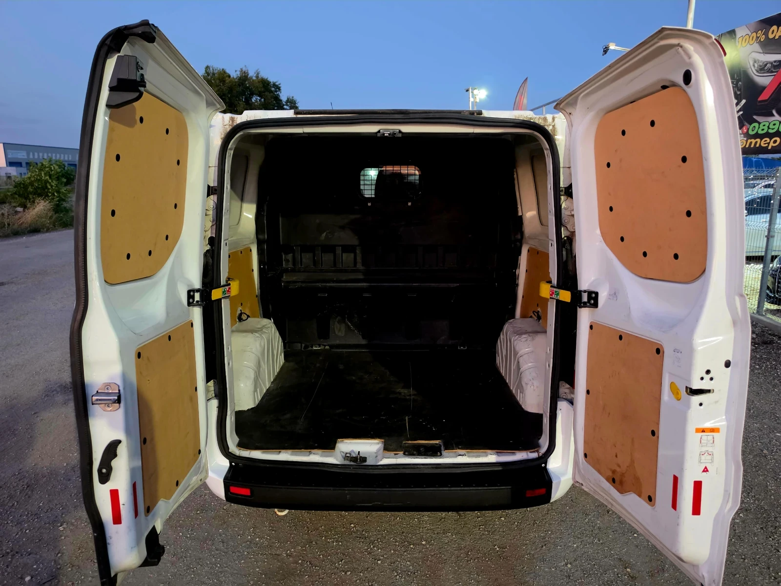 Ford Transit Custom 6 Местен, снимка 6 - Бусове и автобуси - 55533420