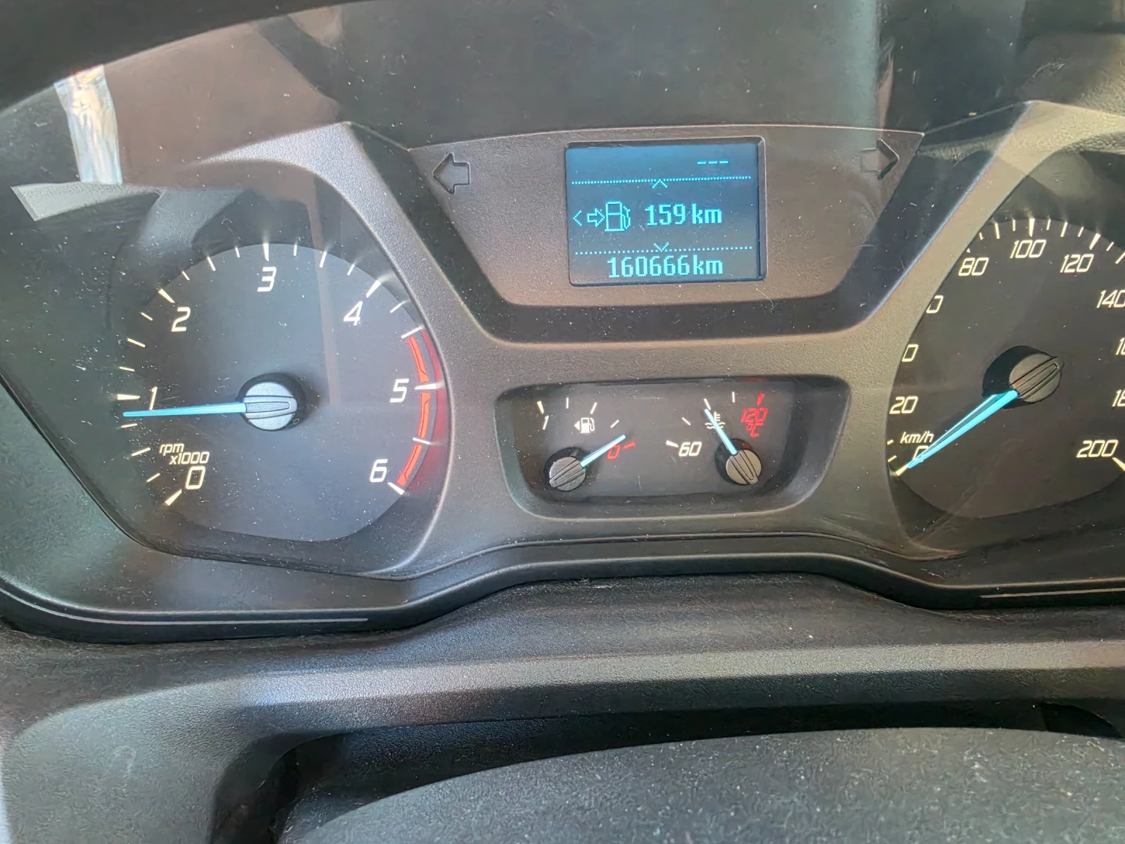 Ford Transit Custom 6 Местен, снимка 9 - Бусове и автобуси - 55533420