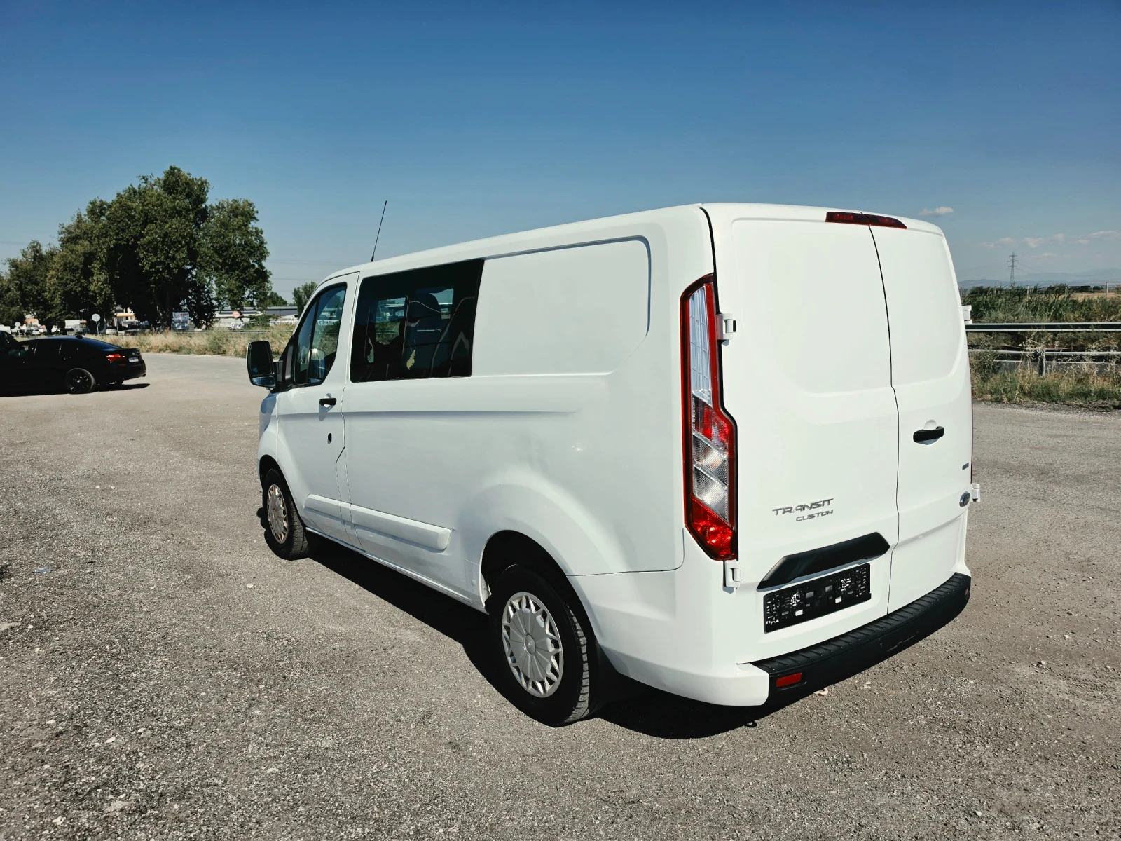 Ford Transit Custom 6 Местен, снимка 14 - Бусове и автобуси - 55533420