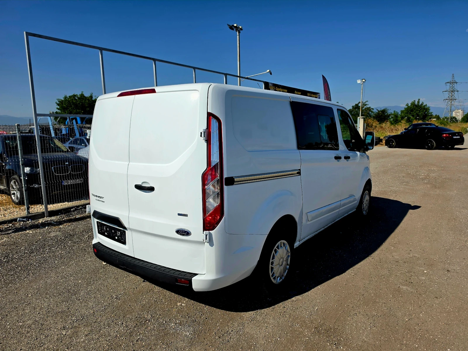 Ford Transit Custom 6 Местен, снимка 16 - Бусове и автобуси - 55533420