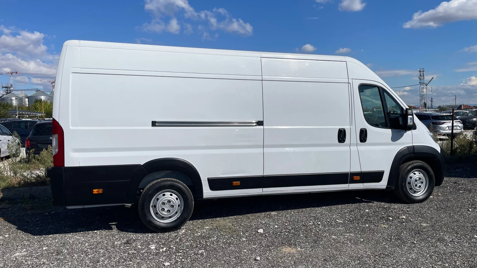 Peugeot Boxer 2.2 Blue HDI L4H2, снимка 3 - Бусове и автобуси - 56193775