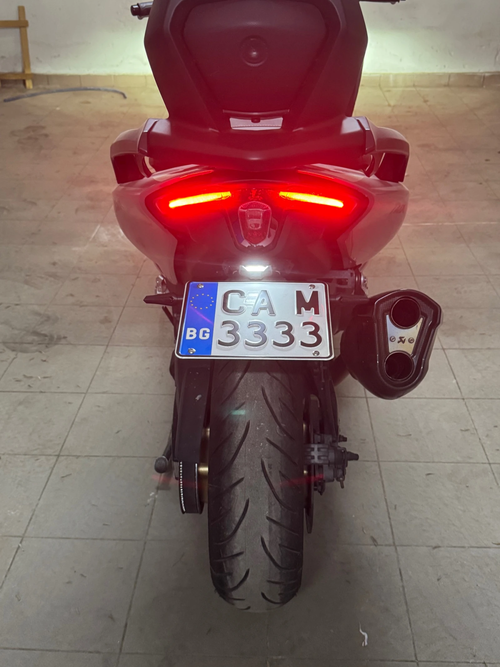 Yamaha T-max 560 TECH MAX, снимка 8 - Мотоциклети и мототехника - 54345447