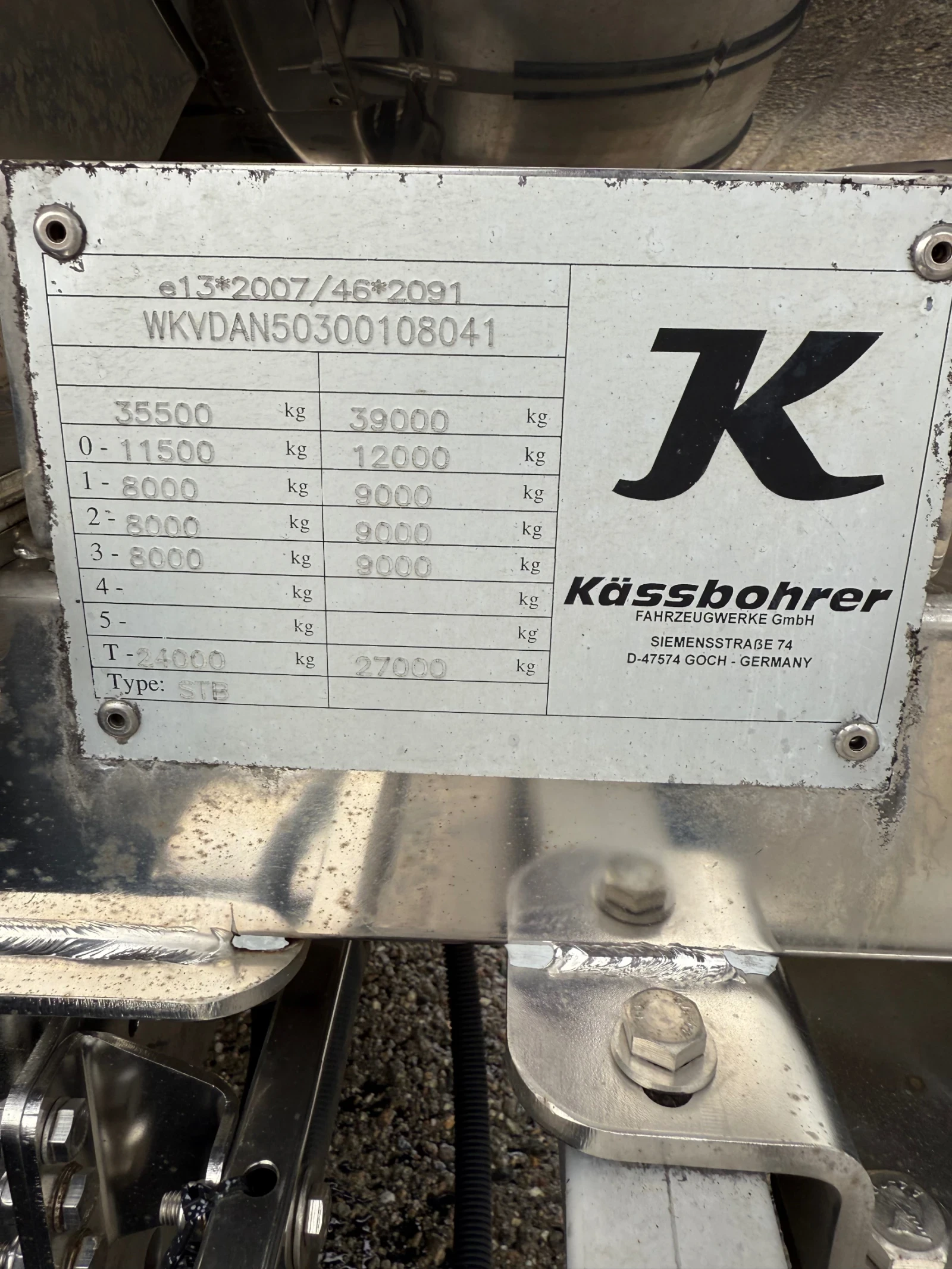 Полуремарке Kaessbohrer STB/L4BH/6 бр., снимка 11 - Ремаркета - 54580261