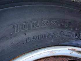 Гуми, снимка 9