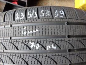 Гуми Зимни 235/35R19, снимка 1