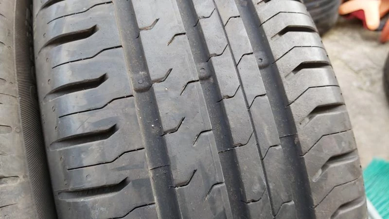 Гуми Летни 185/55R15, снимка 3 - Гуми и джанти - 27279103