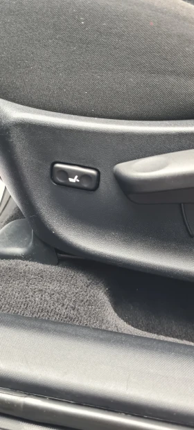 Toyota Avensis 2.0D4D, снимка 11