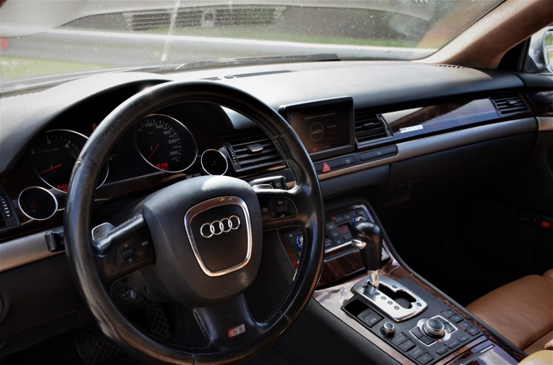 Audi A8 4.2 TDI S-line facelift , снимка 9 - Автомобили и джипове - 46273804