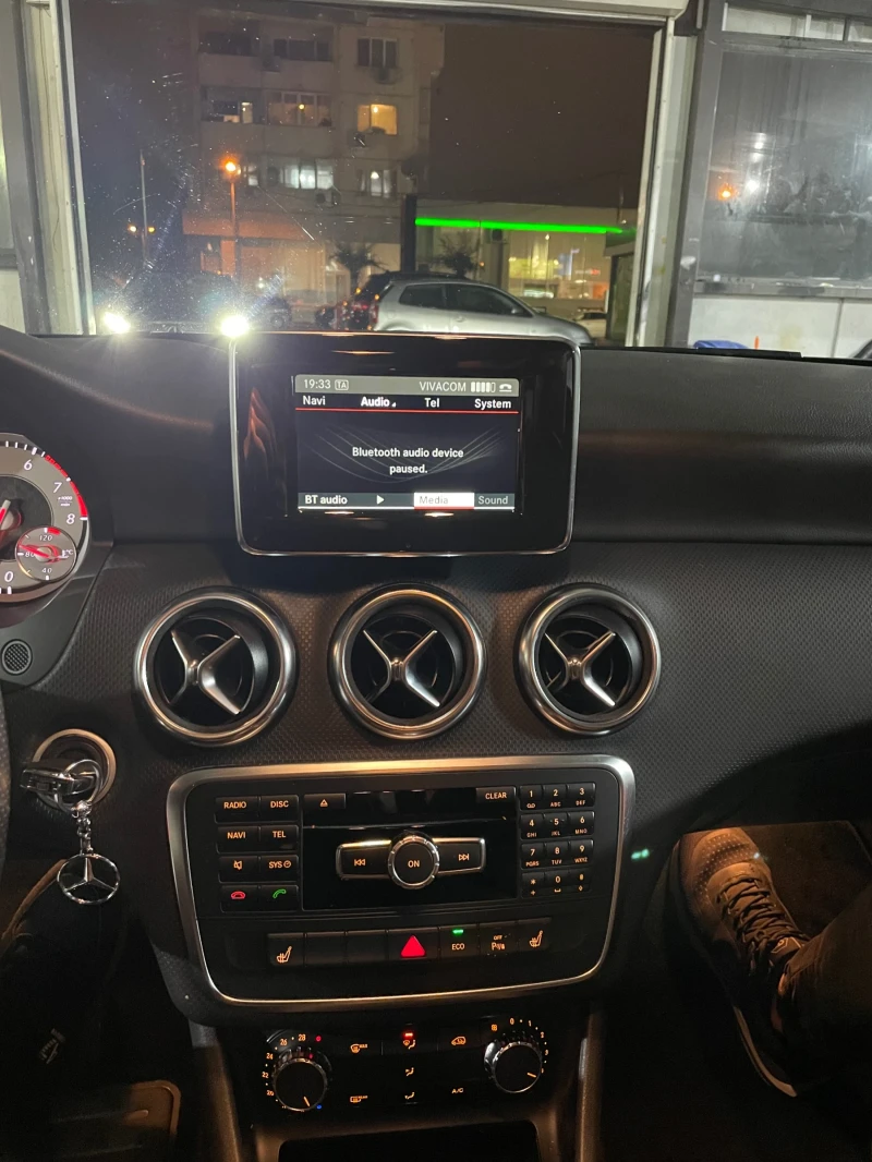 Mercedes-Benz A 180, снимка 7 - Автомобили и джипове - 48818142