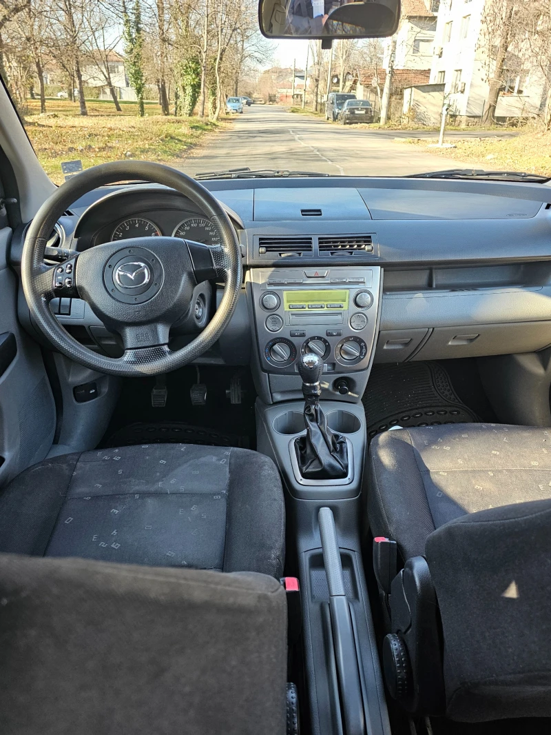 Mazda 2 Спешно!!!, снимка 8 - Автомобили и джипове - 48127742