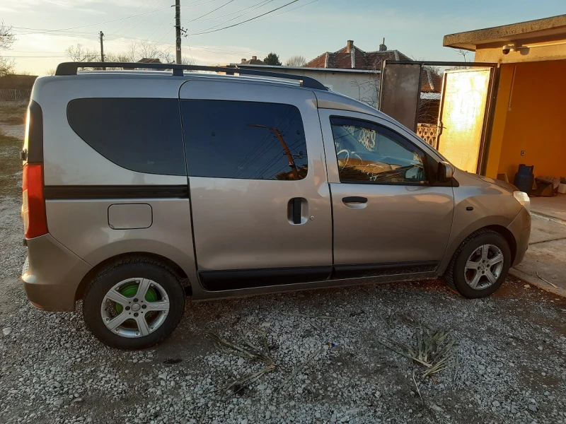 Dacia Dokker, снимка 3 - Автомобили и джипове - 48561118