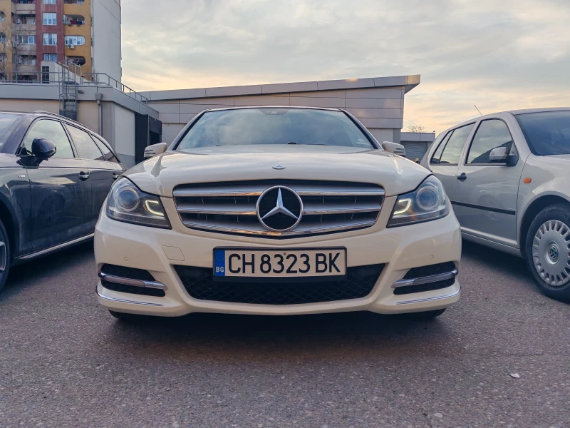 Mercedes-Benz C 350, снимка 16 - Автомобили и джипове - 49375980