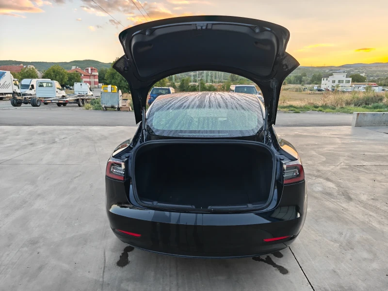 Tesla Model 3 Long Range, снимка 7 - Автомобили и джипове - 52505770