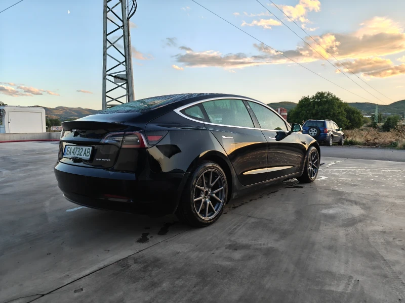 Tesla Model 3 Long Range, снимка 5 - Автомобили и джипове - 52505770