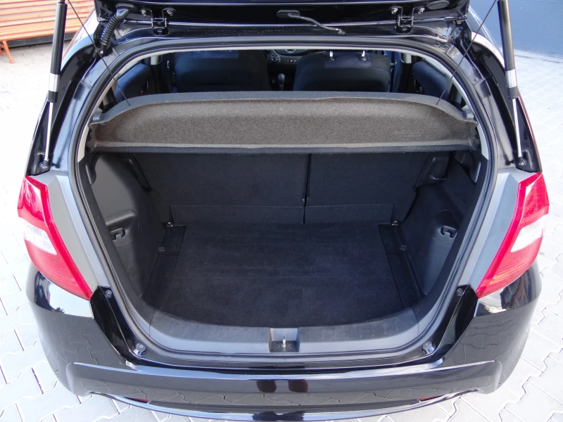 Honda Jazz 1.4i - 100k.c. / Автоматик - CVT / Euro - 5 /, снимка 15 - Автомобили и джипове - 51742340