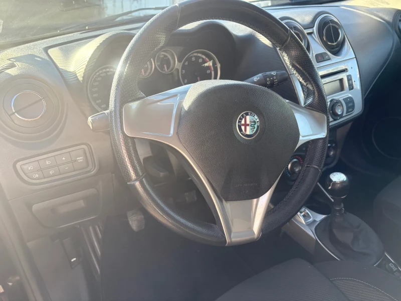 Alfa Romeo MiTo 1.4 i, снимка 16 - Автомобили и джипове - 52485923