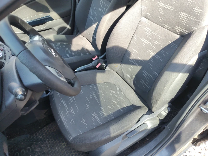 Opel Corsa 1.2 benzin, снимка 9 - Автомобили и джипове - 52146578