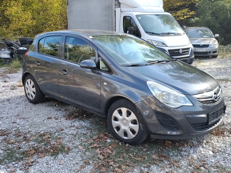 Opel Corsa 1.2 benzin, снимка 3 - Автомобили и джипове - 52146578