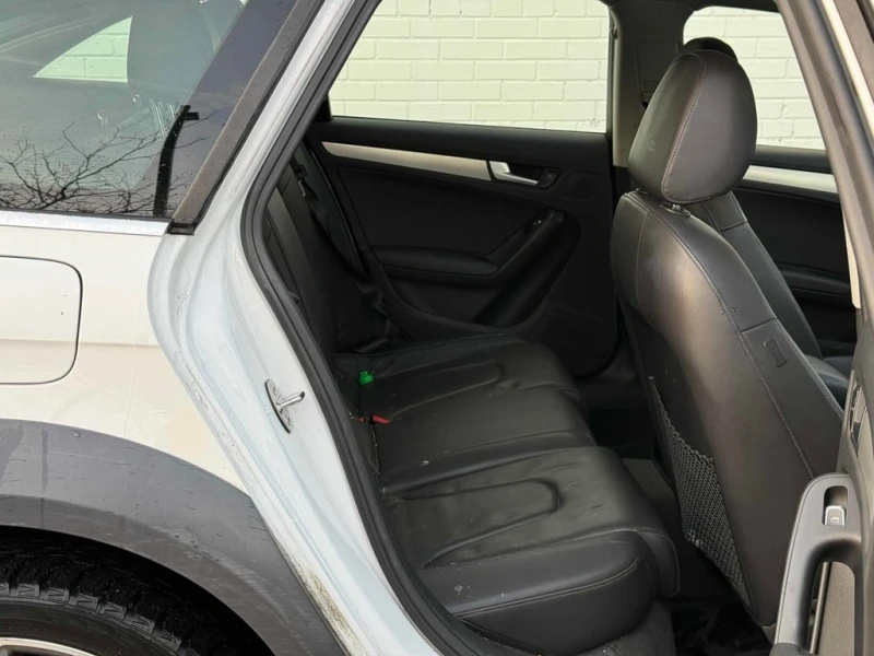 Audi A4 Allroad * Progressiv * CARFAX * ФИНАНСИРАНЕ, снимка 10 - Автомобили и джипове - 52820035