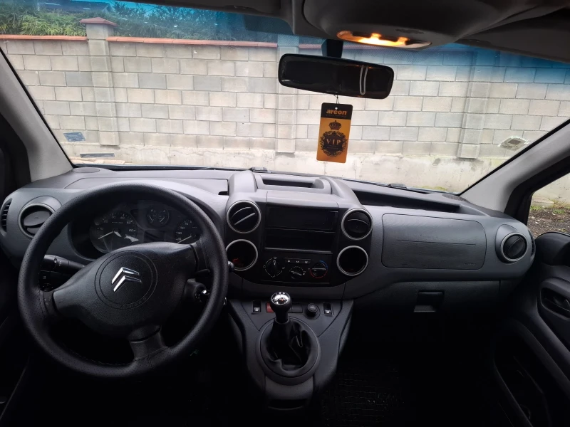 Citroen Berlingo 1.6 HDI 6+ 1, снимка 7 - Автомобили и джипове - 52857538