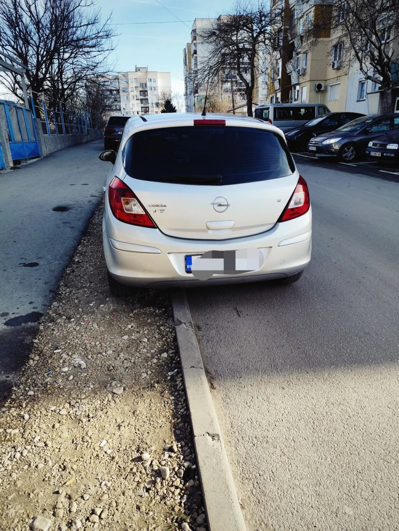 Opel Corsa 1.2  бензин/газ , снимка 13 - Автомобили и джипове - 52879436