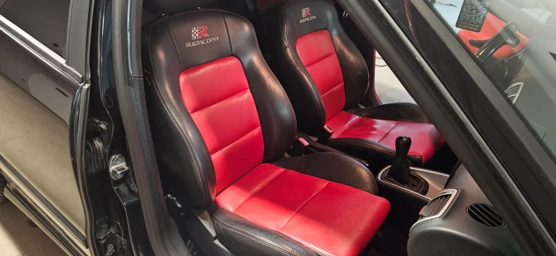 Seat Leon Cupra R Suizacopa , снимка 9 - Автомобили и джипове - 53047610