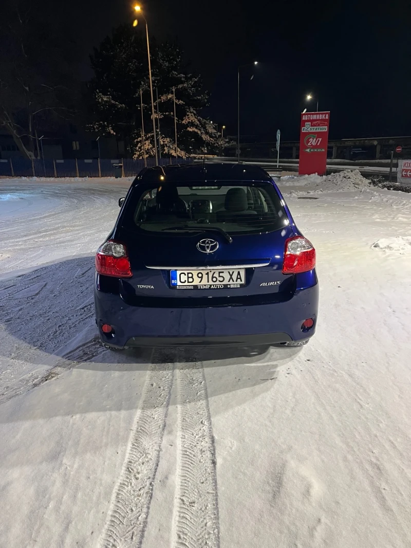 Toyota Auris 1.6 газ 132кс, снимка 9 - Автомобили и джипове - 53093697