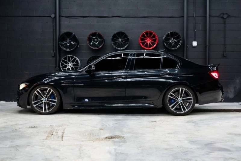 BMW 340 2018 xDrive * CARFAX * БЕЗ ПЪРВОНАЧАЛНА ВНОСКА, снимка 2 - Автомобили и джипове - 53099027