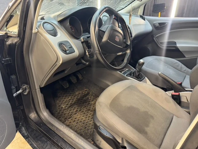 Seat Ibiza  - изображение 5