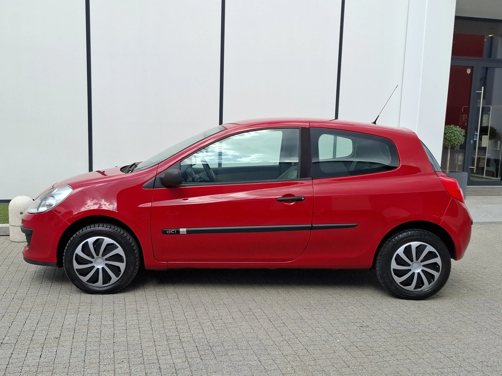 Renault Clio 1.5DCI* (86кс)* * FACELIFT* * * НОВ ВНОС* *  - изображение 5